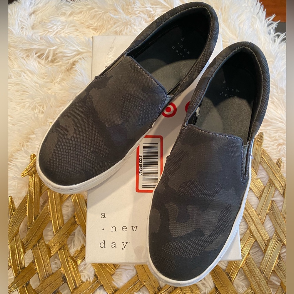 A New Day Women’s camo Slip-On Shoes